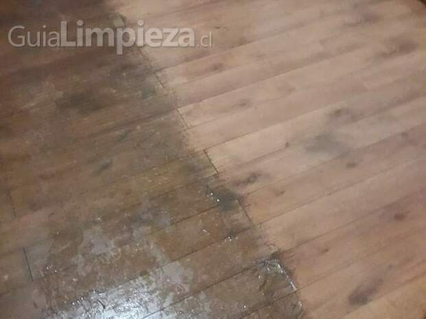 Decapado de piso flotante 